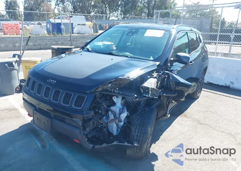 2021 Jeep Compass Trailhawk 4X4 из США, поврежденный, VIN 3C4NJDDB1MT600380